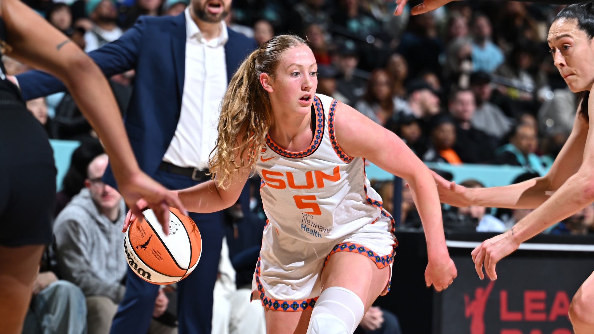 Gianna Kneepkens First WNBA Bucket