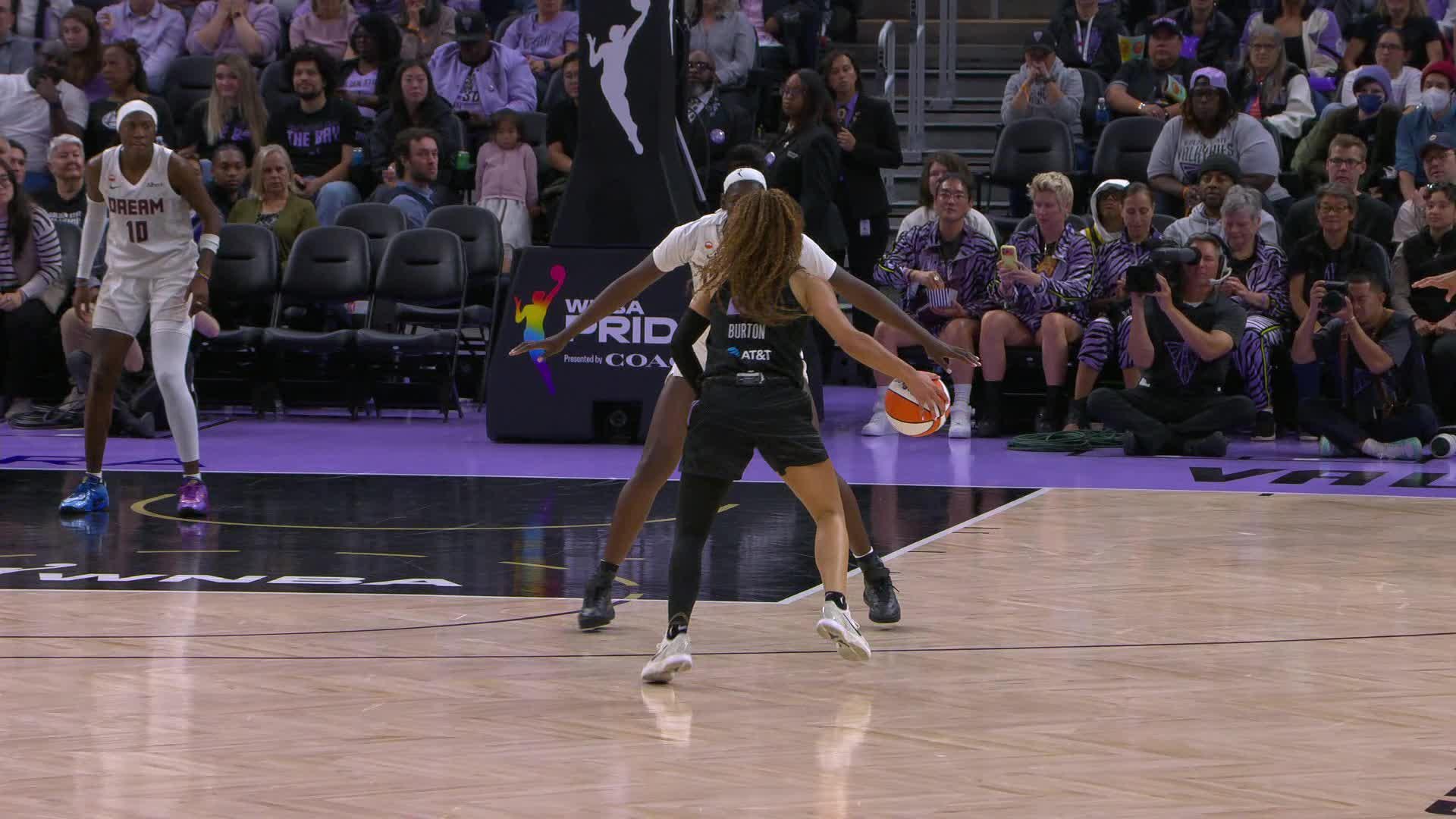 Highlights From Veronica Burton 7-Assist Game
