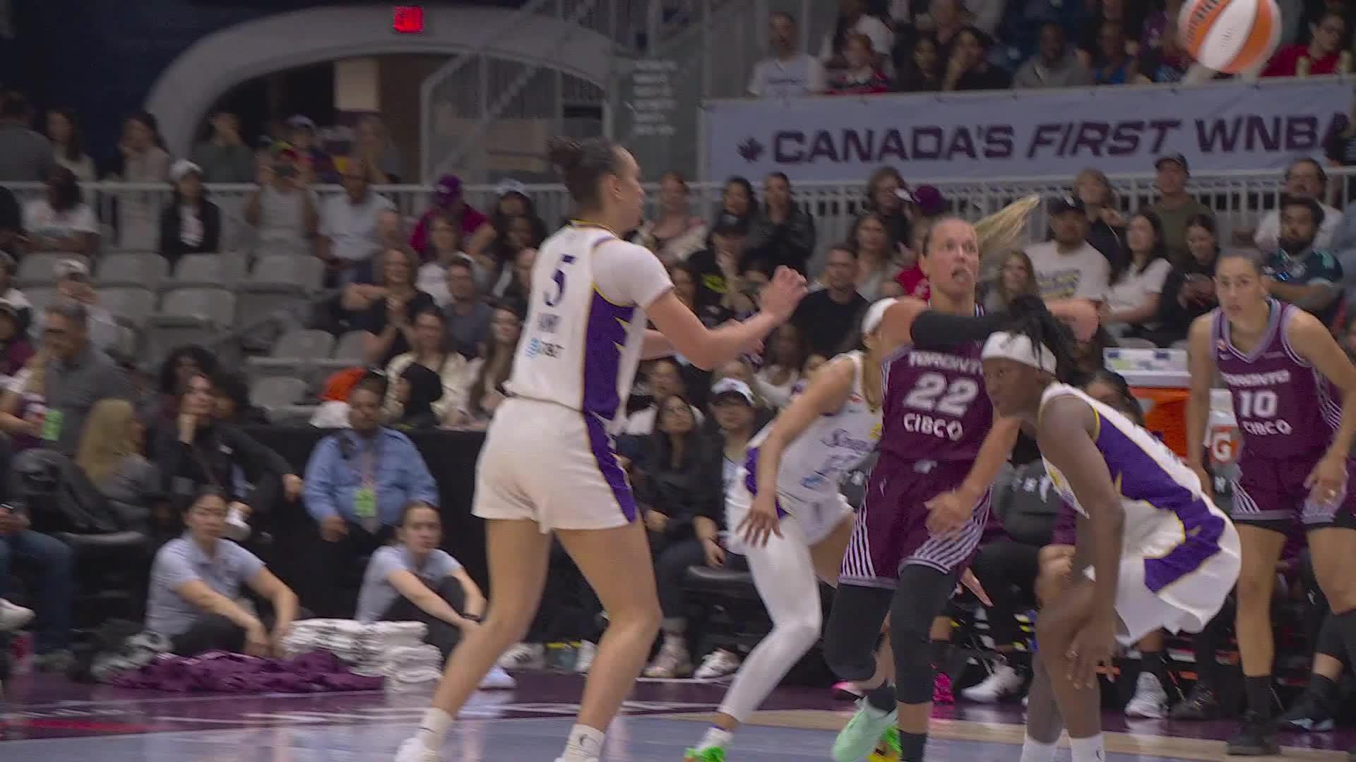 Highlights From Julie Allemand 14-Assist Game