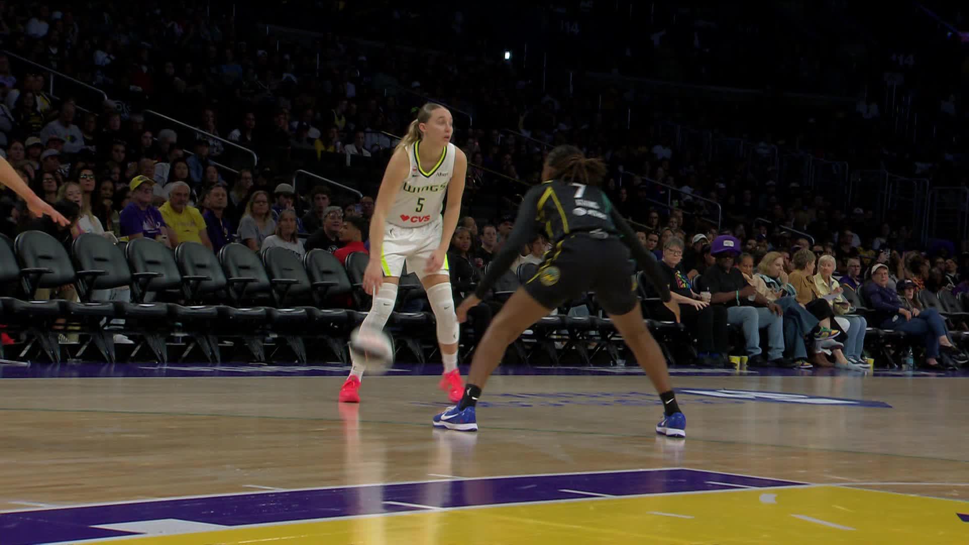 Highlights From Paige Bueckers 14-Assist Game
