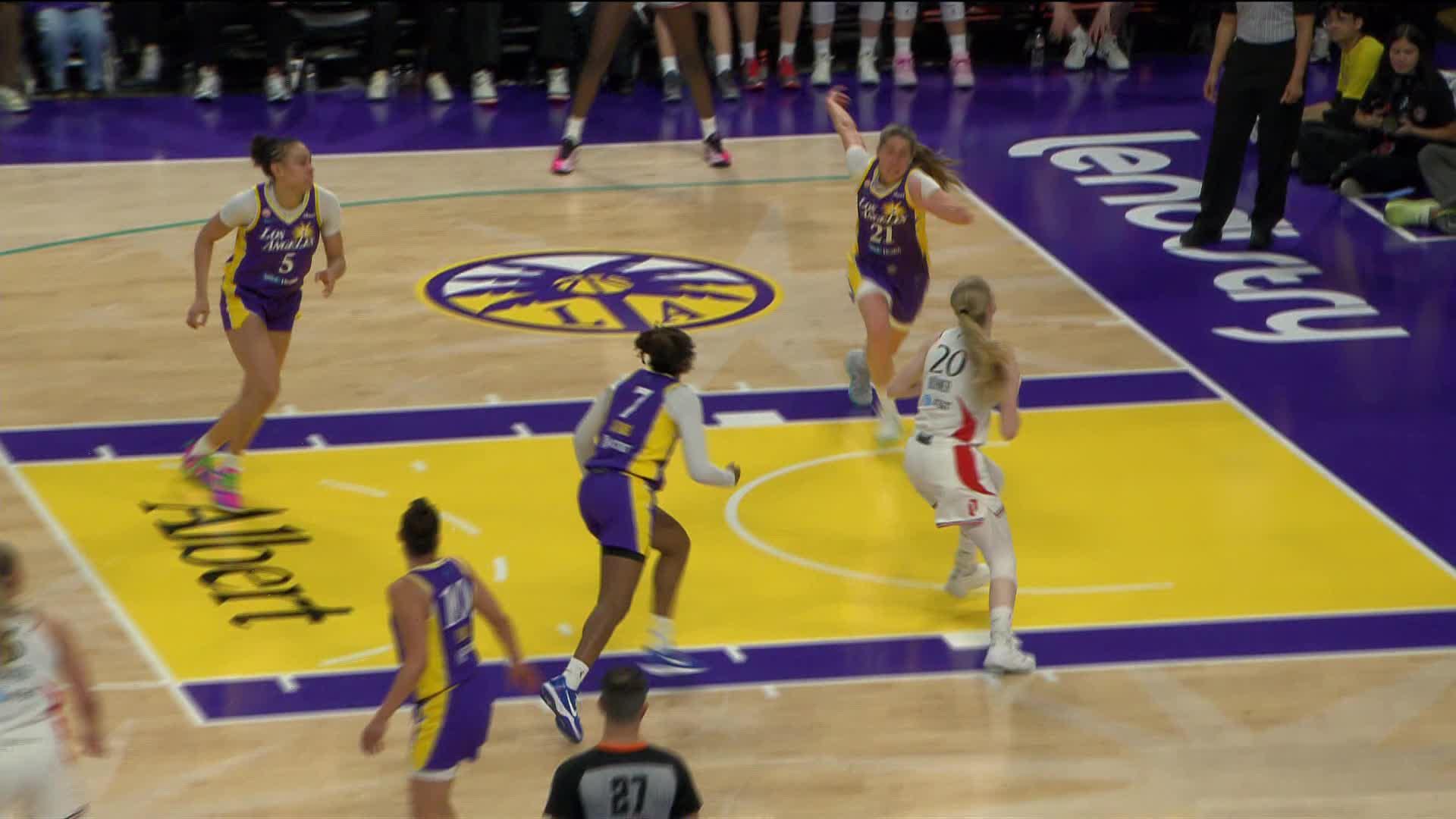 Highlights From Sarah Ashlee Barker 7-Assist Game