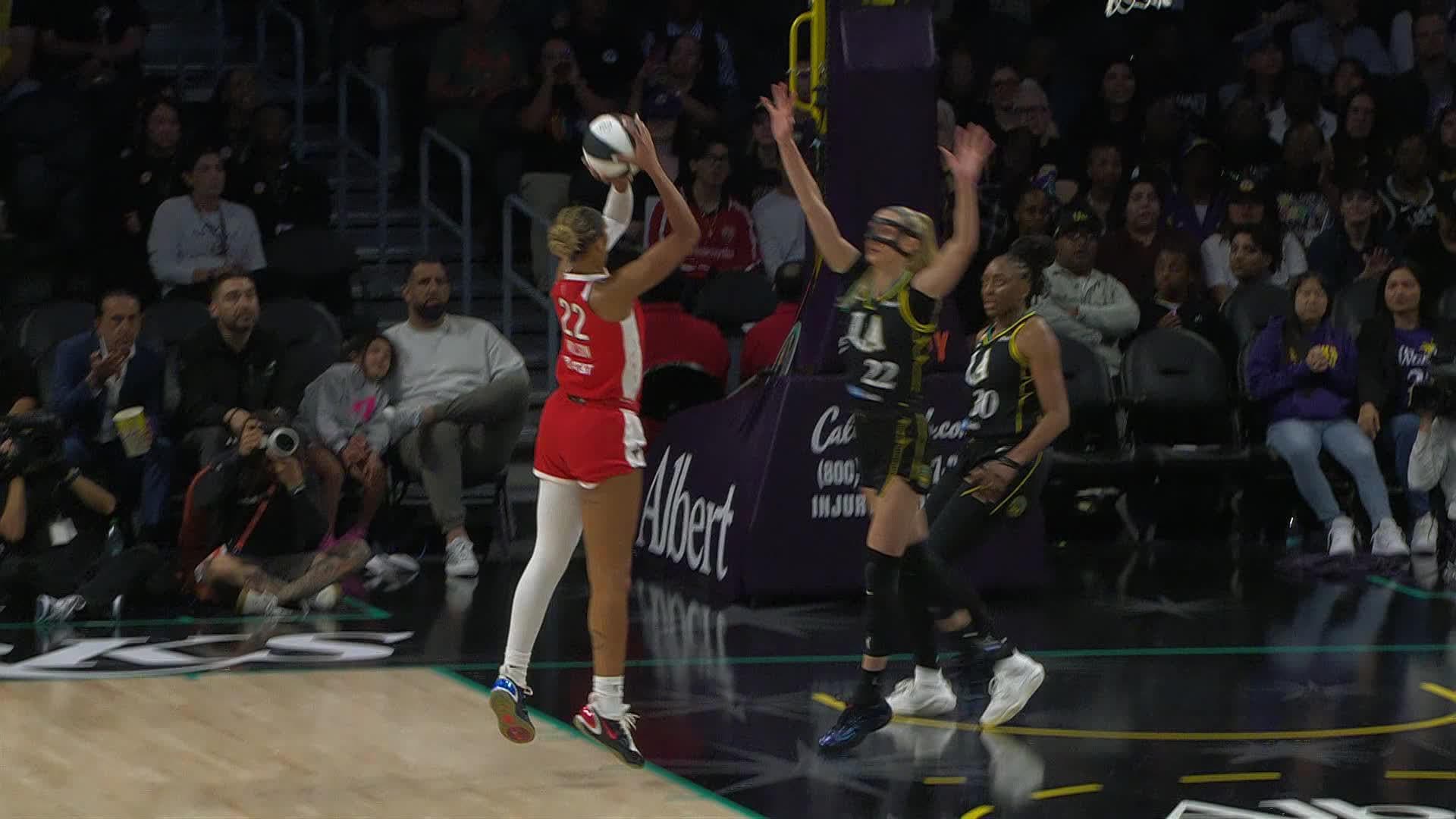 Highlights From Jackie Young 9-Assist Game