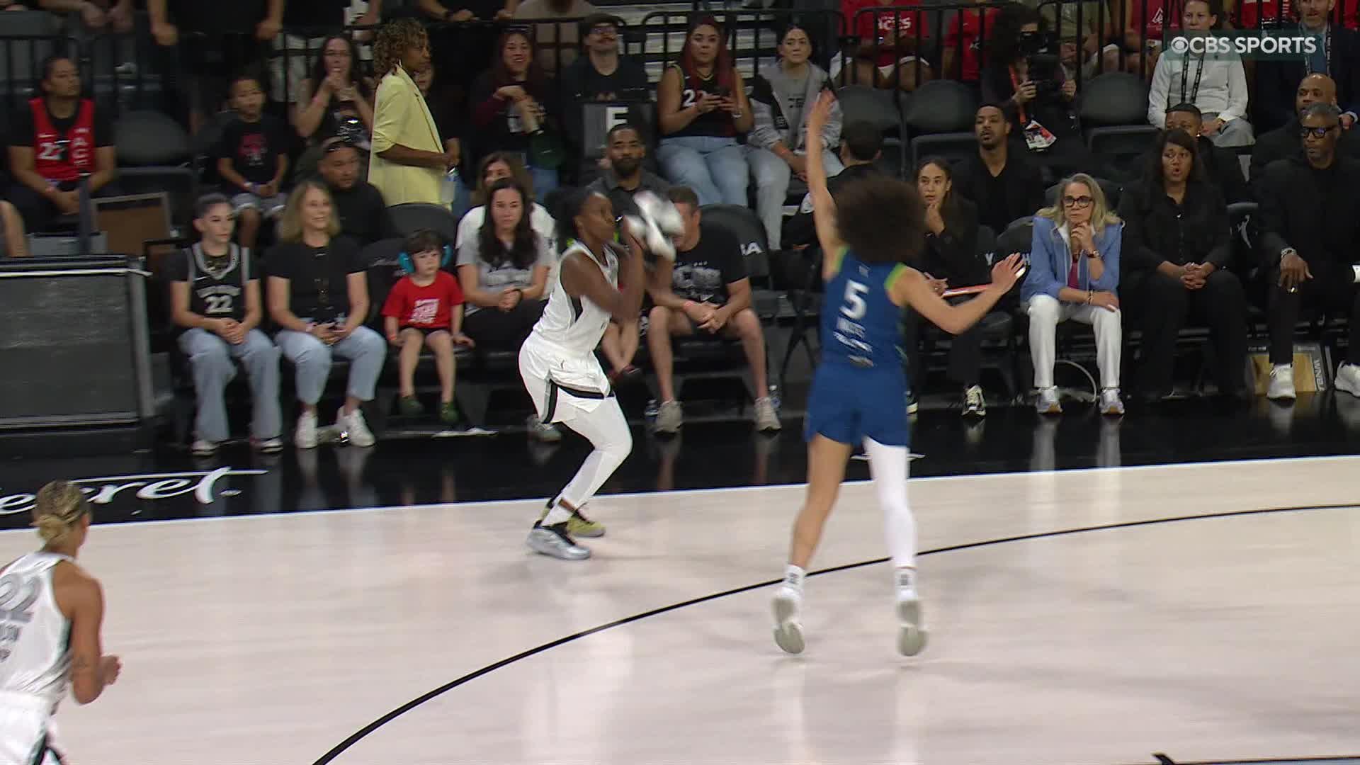 Highlights From Jackie Young 10-Assist Game