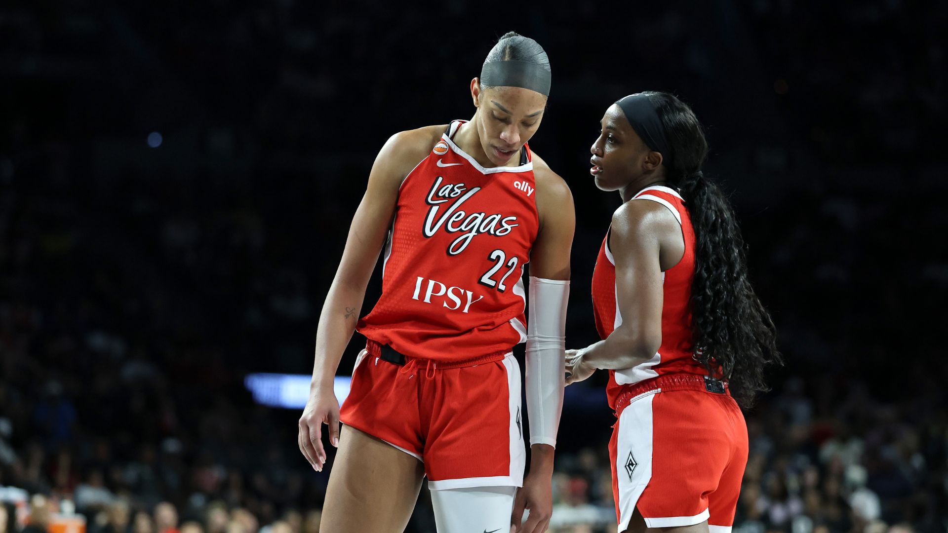Aces' Duo Leads Gutsy Win