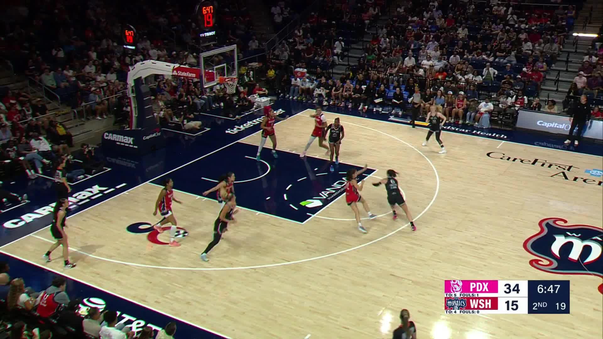 Sarah Ashlee Barker with 5 Steals vs. Washington Mystics