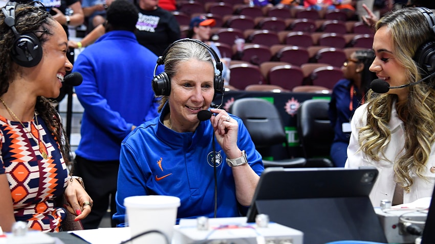 Cheryl Reeve Breaks WNBA Record for Coaching Wins as Lynx Beat Sun 86-80