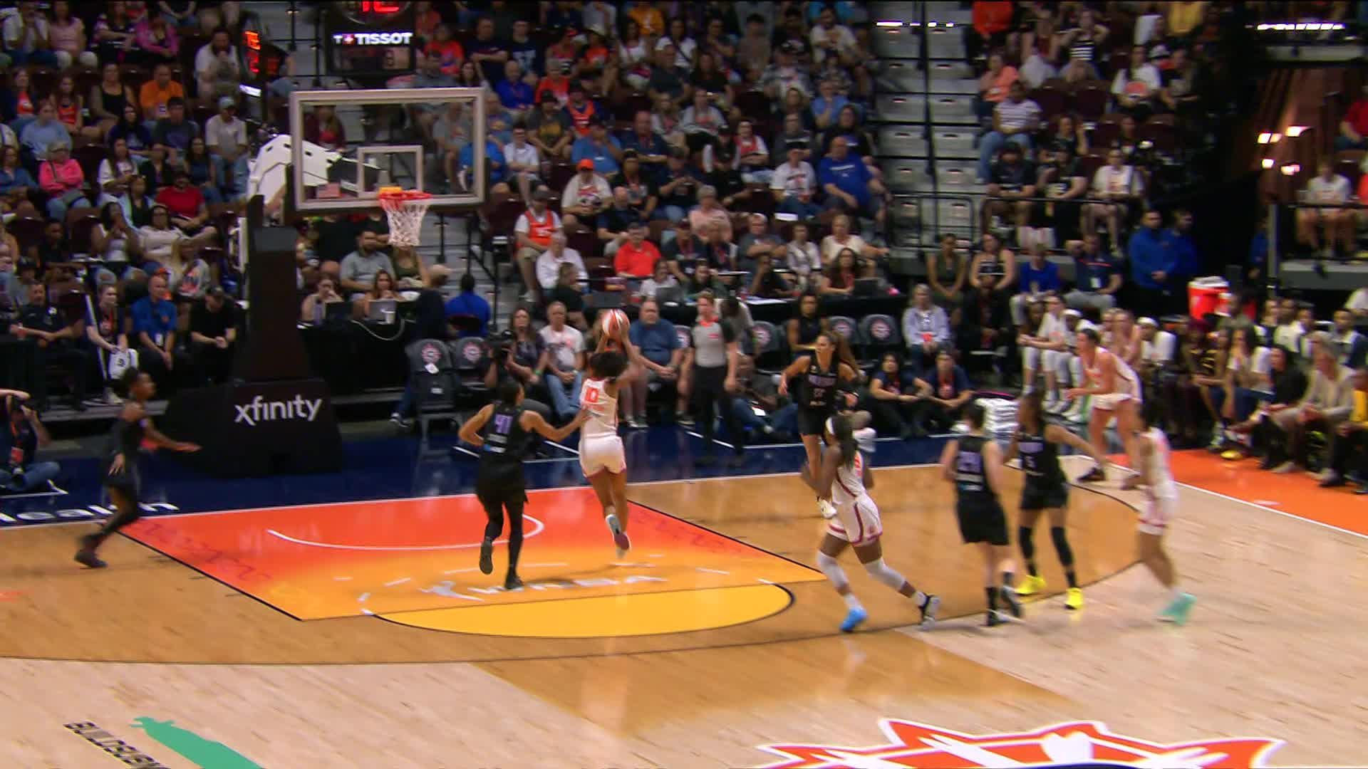 Highlights From Leila Lacan 7-Assist Game