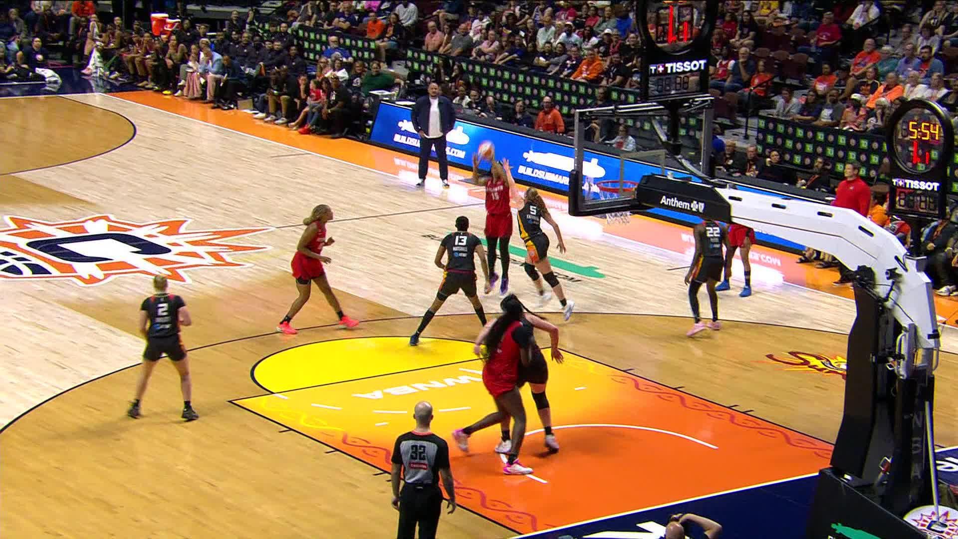 Allisha Gray Points Leader in Connecticut Sun vs. Atlanta Dream - Top Points