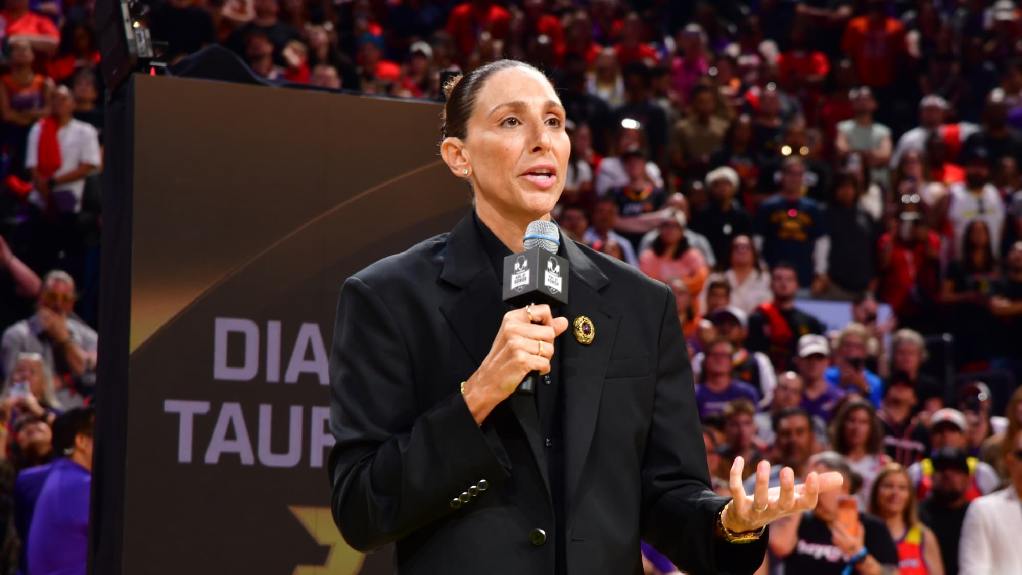 Phoenix Mercury Honor Diana Taurasi