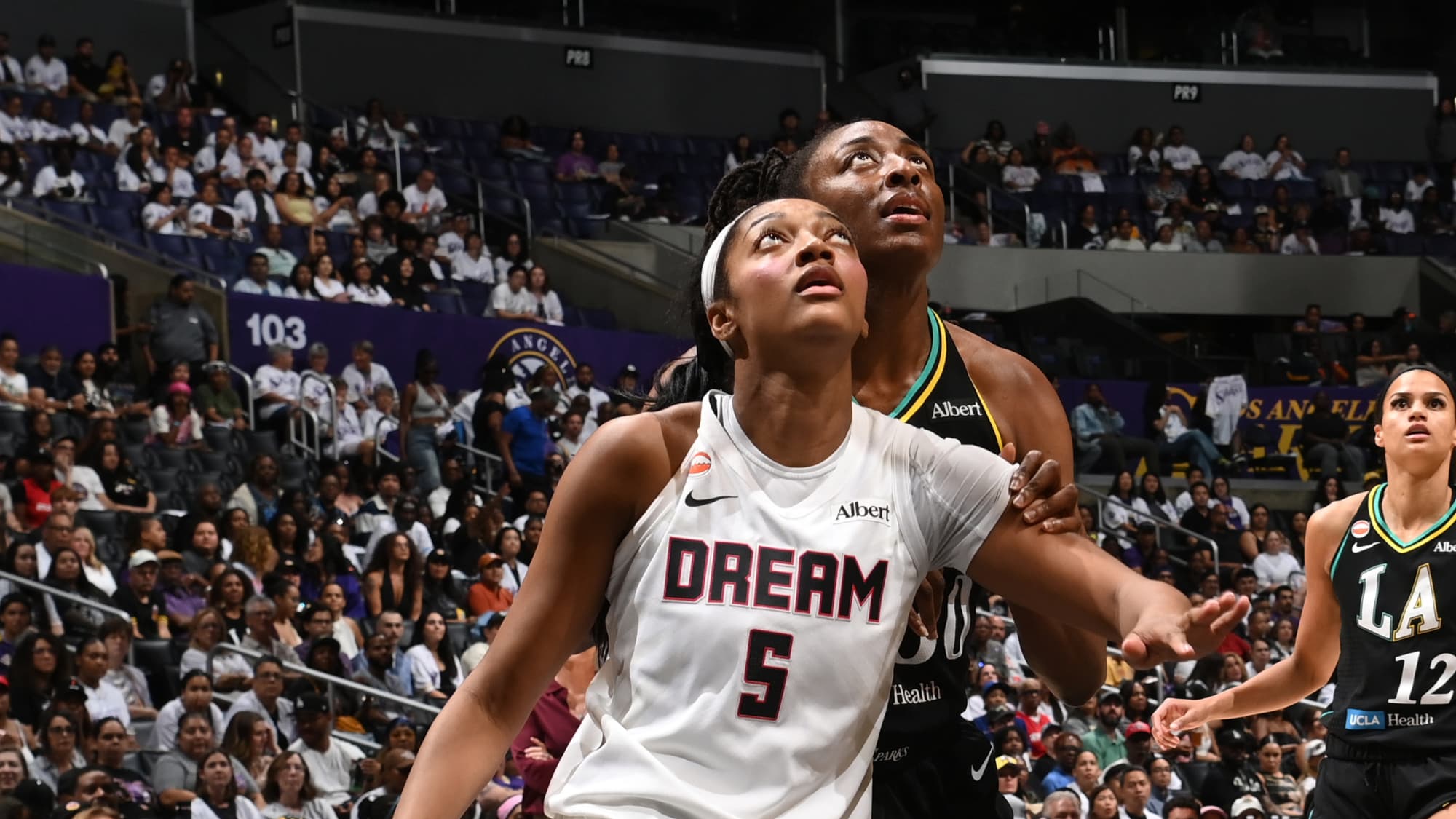 TONIGHT: Big Games on the National Stage