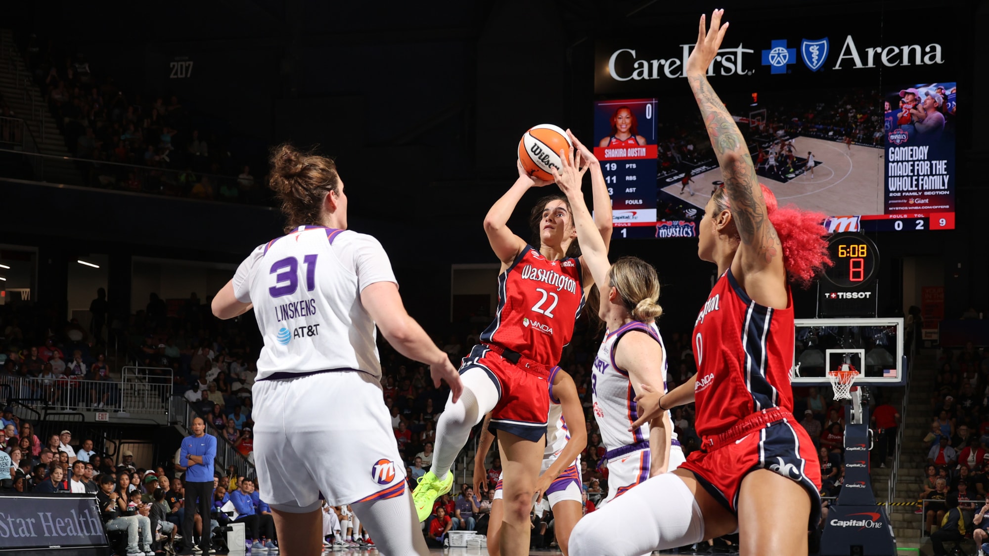 LIVE: Tuesday Night Hoops
