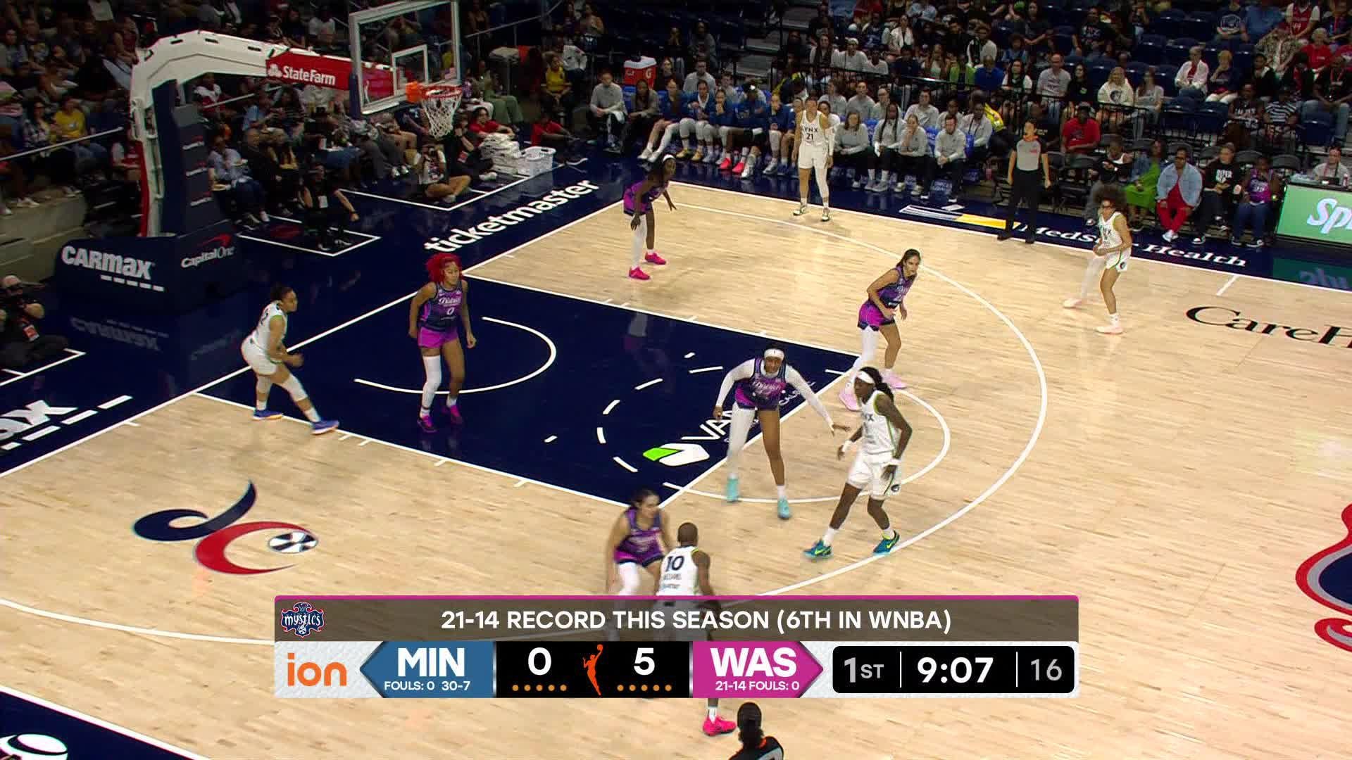 Highlights From Courtney Williams 8-Assist Game
