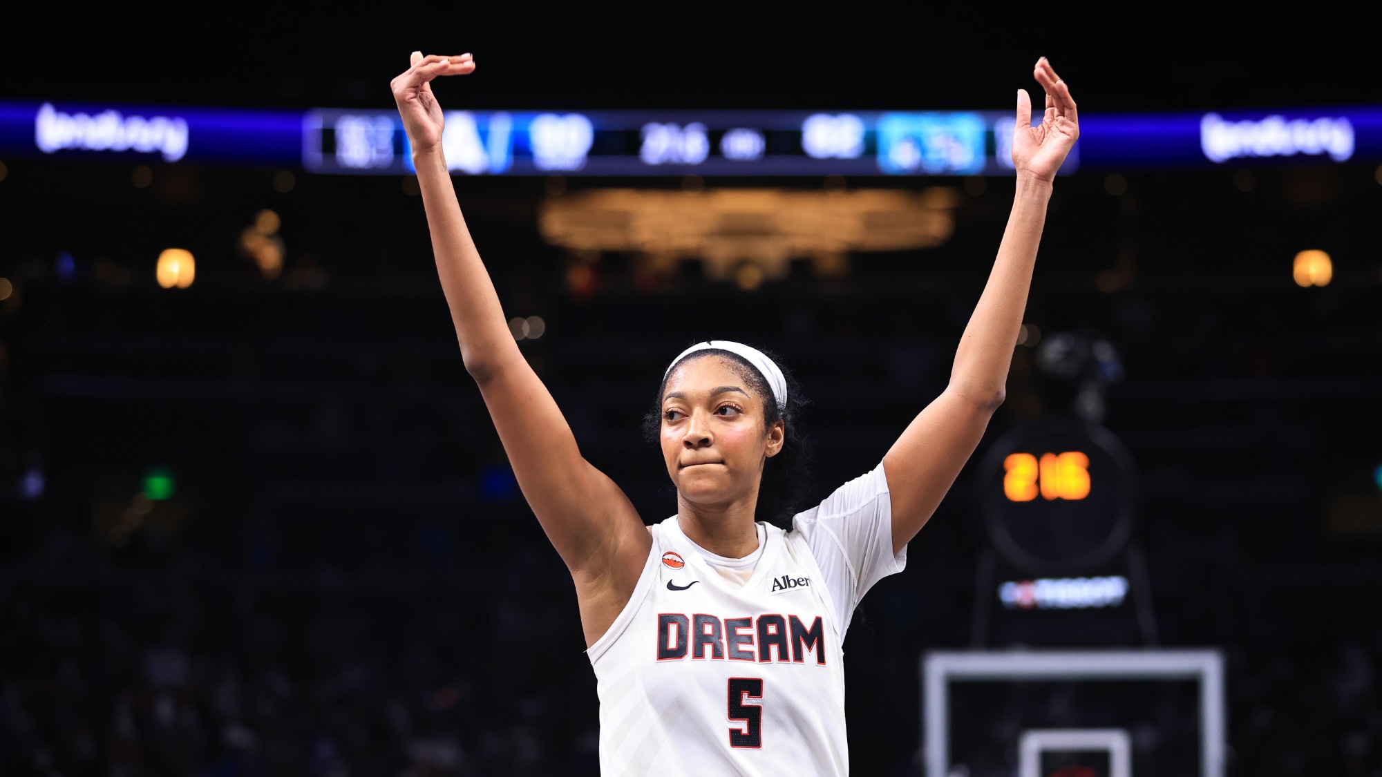 Angel's DPOY-Worthy Impact Highlights Early Semifinals Takeaways