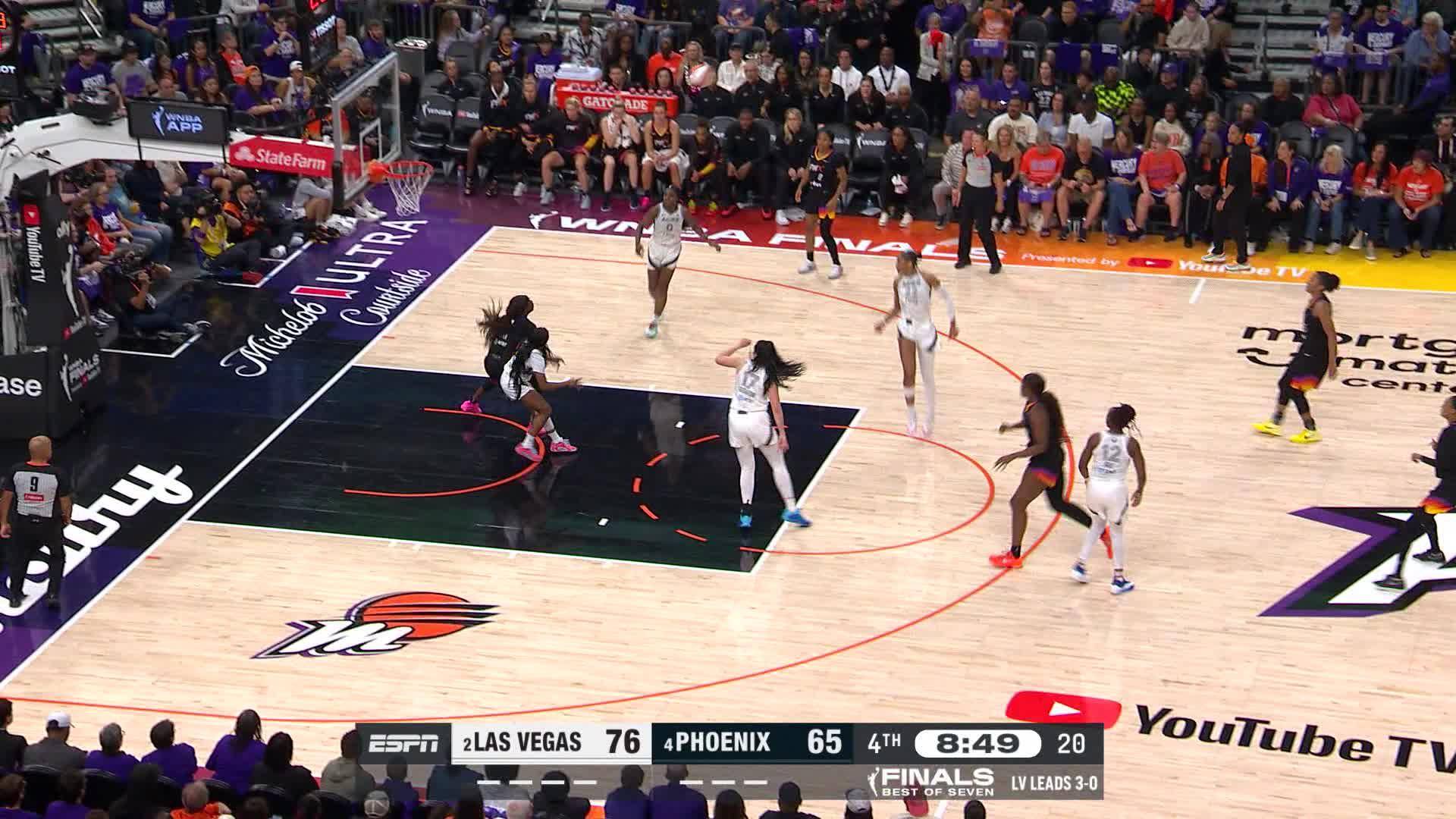 Alyssa Thomas with the dime